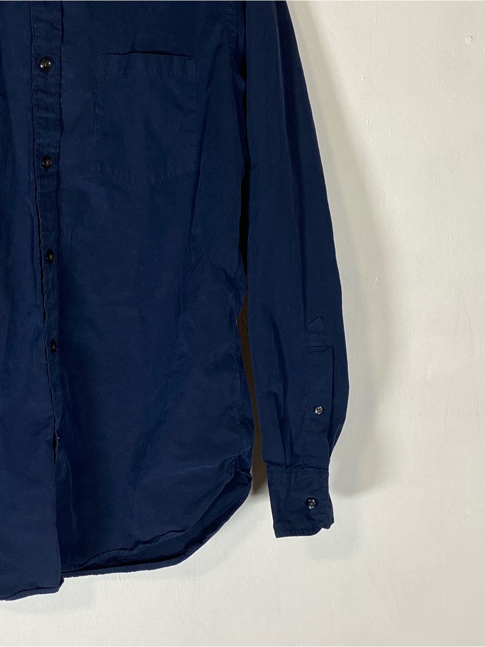 J. Crew Navy Blue Button Down Shirt Men’s Medium 2 Ply 100%Cotton Preppy - Picture 5 of 9